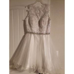 Gorgeous white hand sewn beaded lace dress size extra small by Elizabeth koh